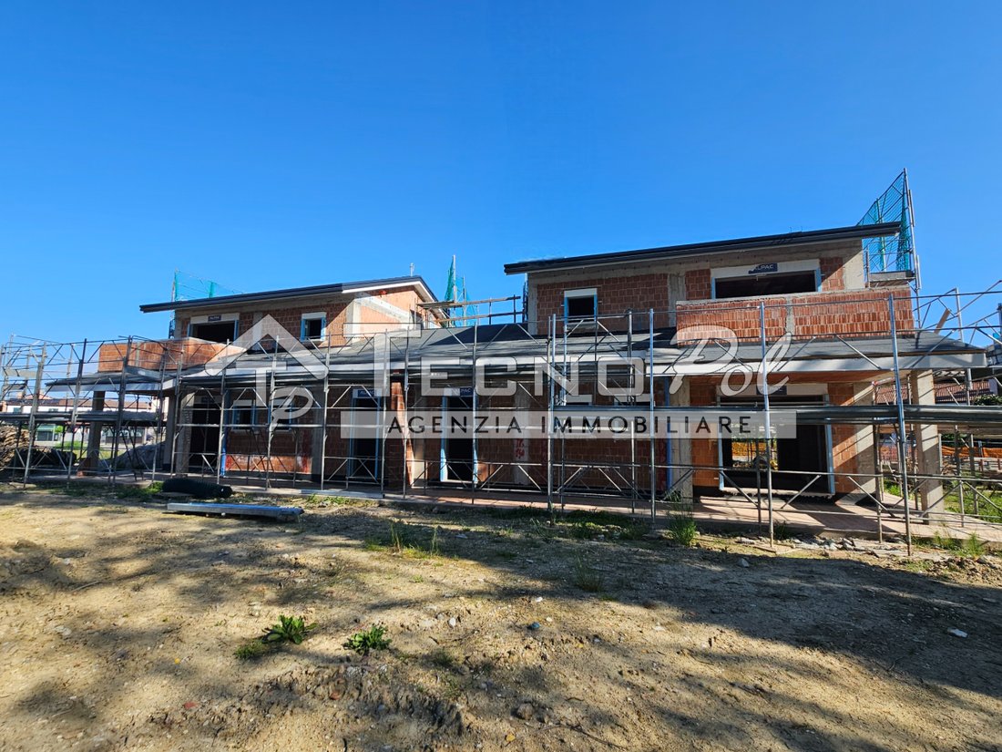 House in Mortise, Padua, Italy 1 - 17742090