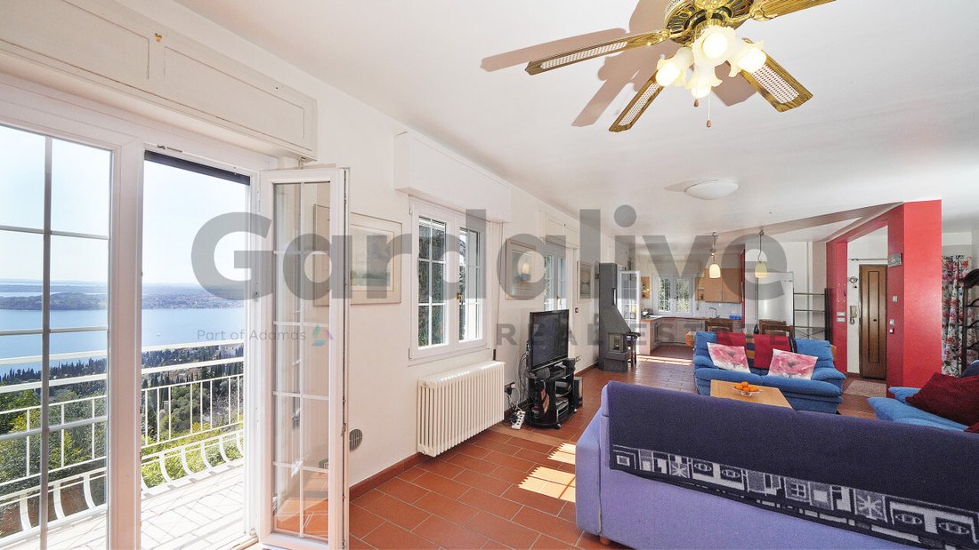 Villa in Gardone Riviera, Lombardy, Italy 3 - 17742106