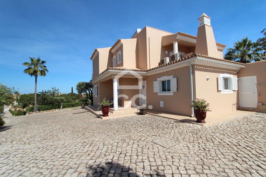 Villa in Armacao de Pera, Algarve, Portugal 5 - 17742407