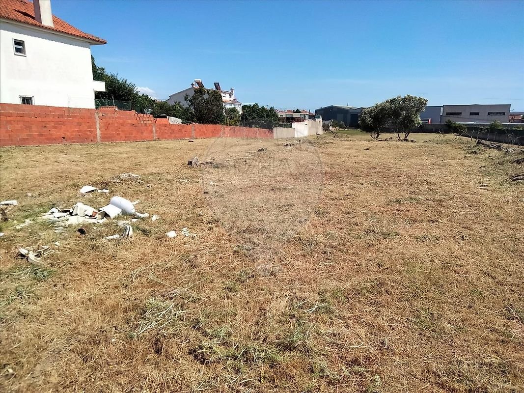 Land in Rio de Mouro, Lisbon, Portugal 2 - 17742277
