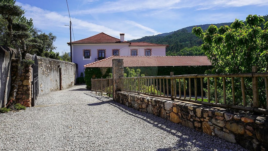 House in Vila Nova do Ceira, Coimbra District, Portugal 3 - 17742280