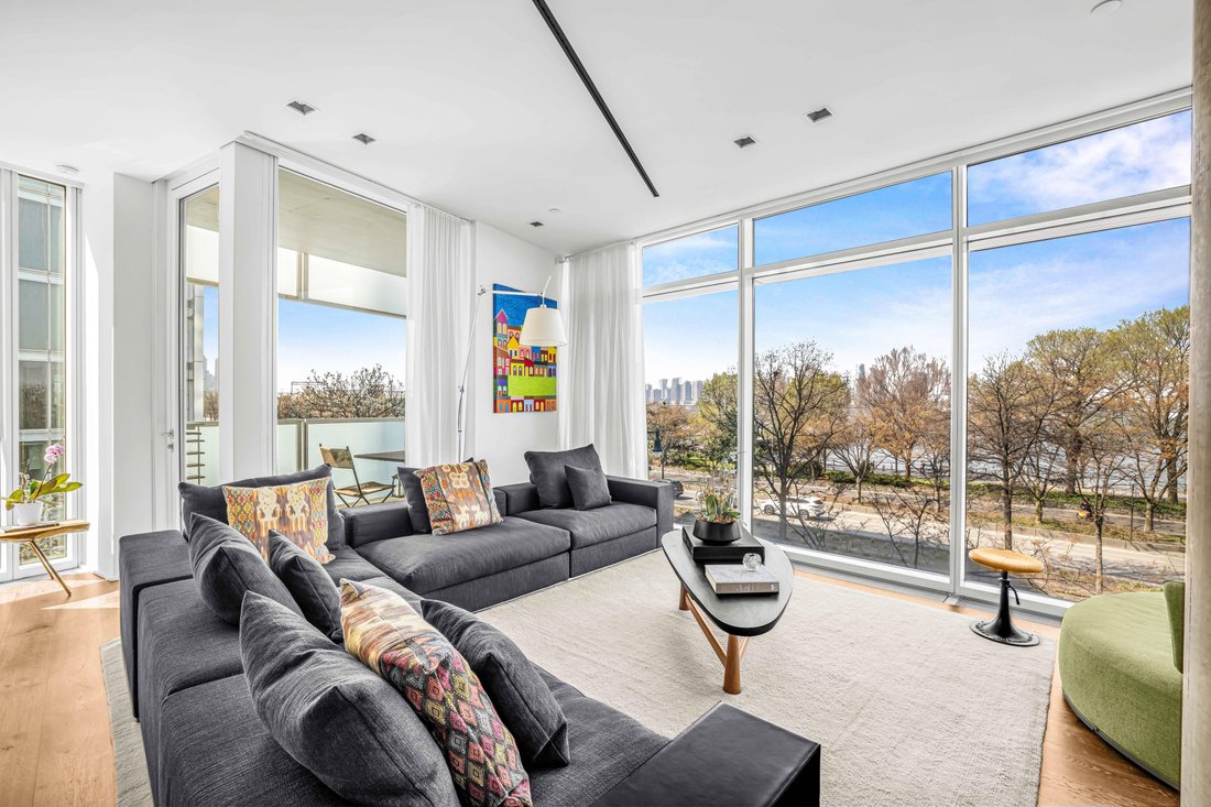 Condo in New York, New York, United States 2 - 17742418