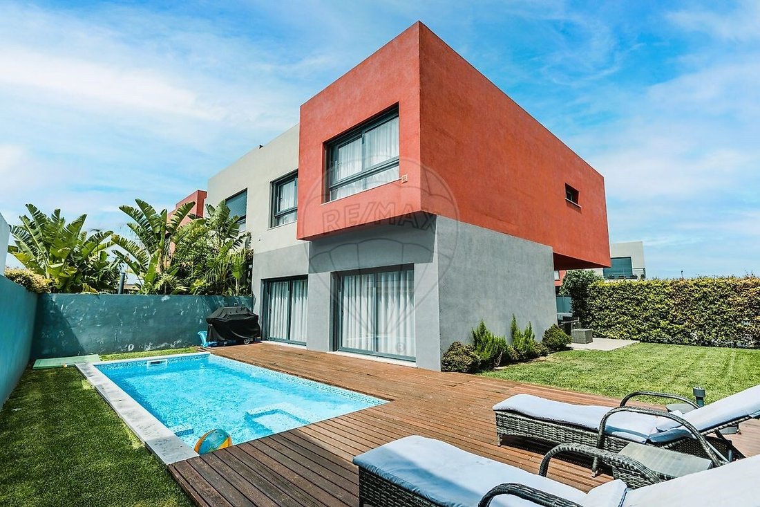 Villa in Sao Domingos de Rana, Lisbon, Portugal 1 - 17742460