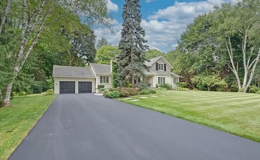 House in Oakville, Ontario, Canada 1