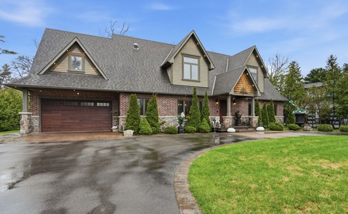 House in Mississauga, Ontario, Canada 1
