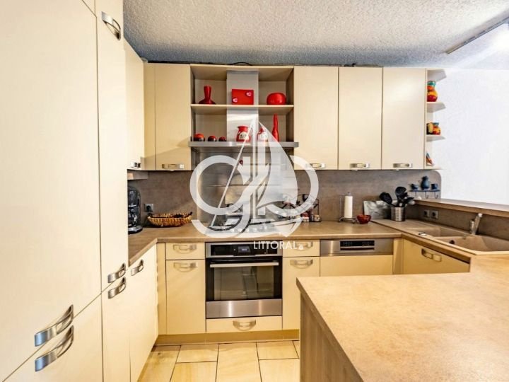 Apartment in Le Grau-du-Roi, Occitania, France 3 - 17011534