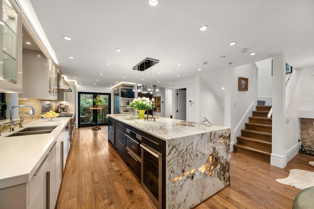 House in Vancouver, British Columbia, Canada 3 - 17749956