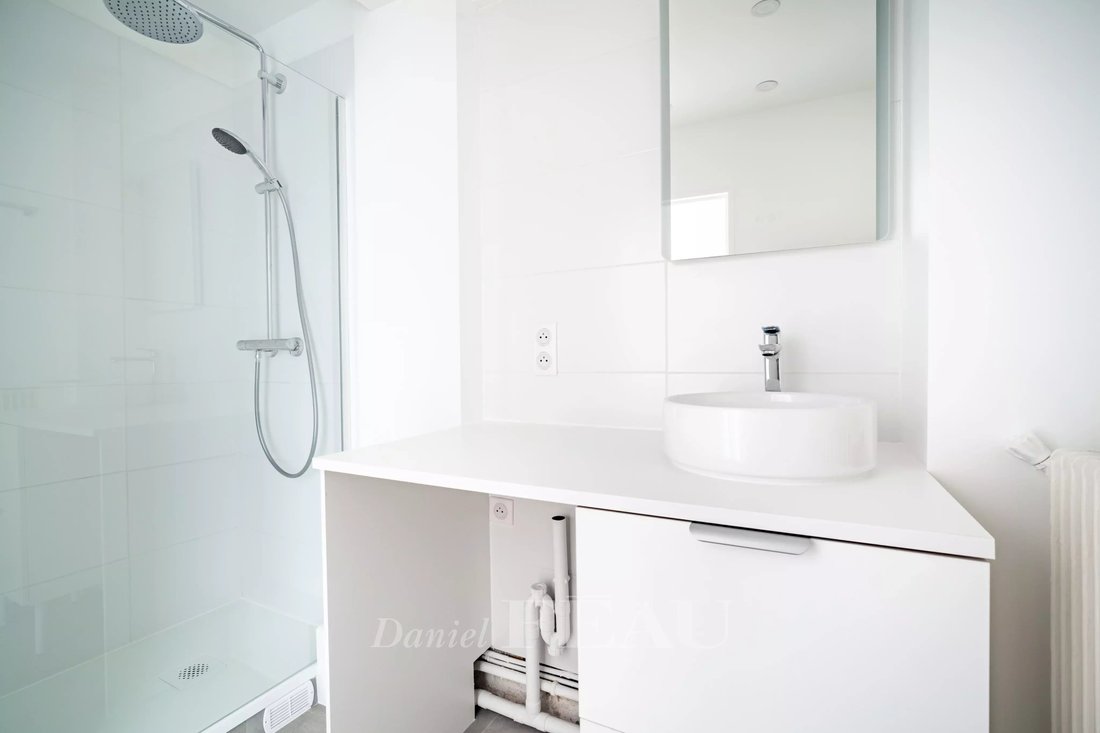 Apartment in Silly-Gallieni, Boulogne-Billancourt, France 4 - 17749680