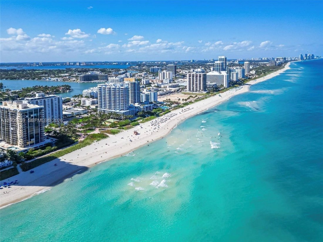 Condo in Miami Beach, Florida, United States 3 - 17744027