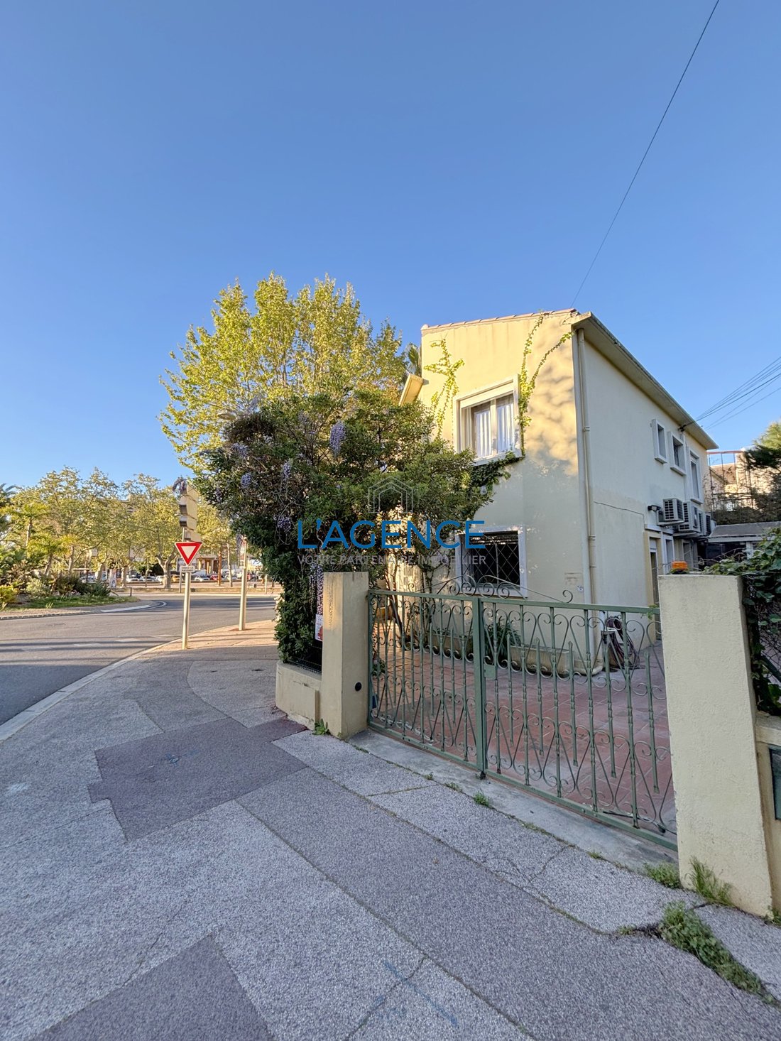 Villa in Hyeres, Provence-Alpes-Côte d'Azur, France 4 - 17748942