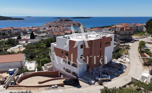 Apartment in Primosten, Sibenik-Knin County, Croatia 1