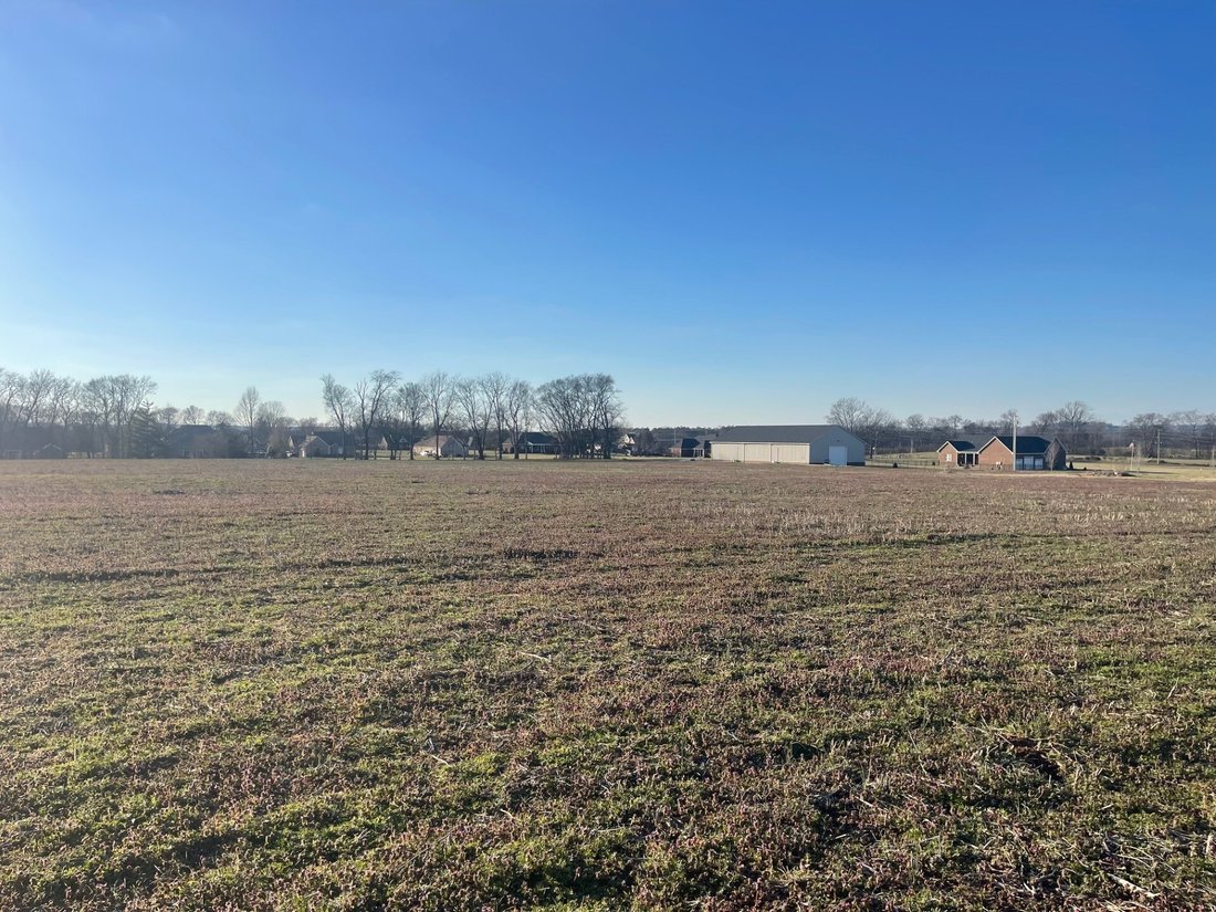 Land in Columbia, Tennessee, United States 2 - 17750392