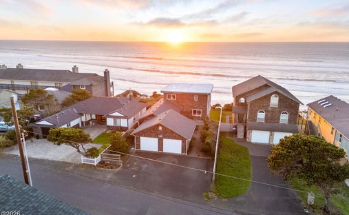 House in Lincoln City, Oregon, United States 1