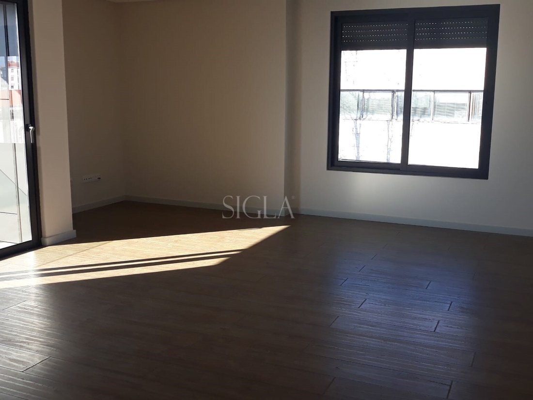 Apartment in Cedofeita, Santo Ildefonso, Se, Miragaia, Sao Nicolau e Vitoria, Porto District, Portugal 1 - 17745439