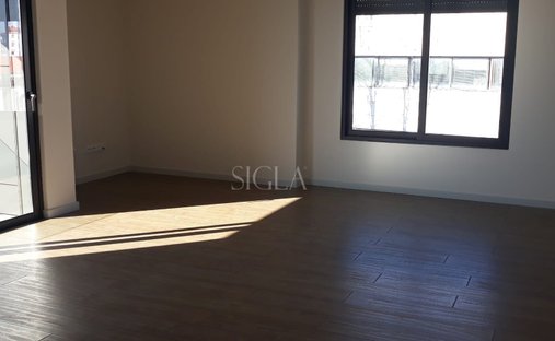Apartment in Cedofeita, Santo Ildefonso, Se, Miragaia, Sao Nicolau e Vitoria, Porto District, Portugal 1
