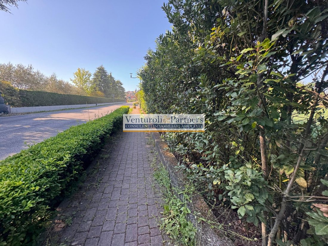 Land in Manerba del Garda, Lombardy, Italy 2 - 17750790