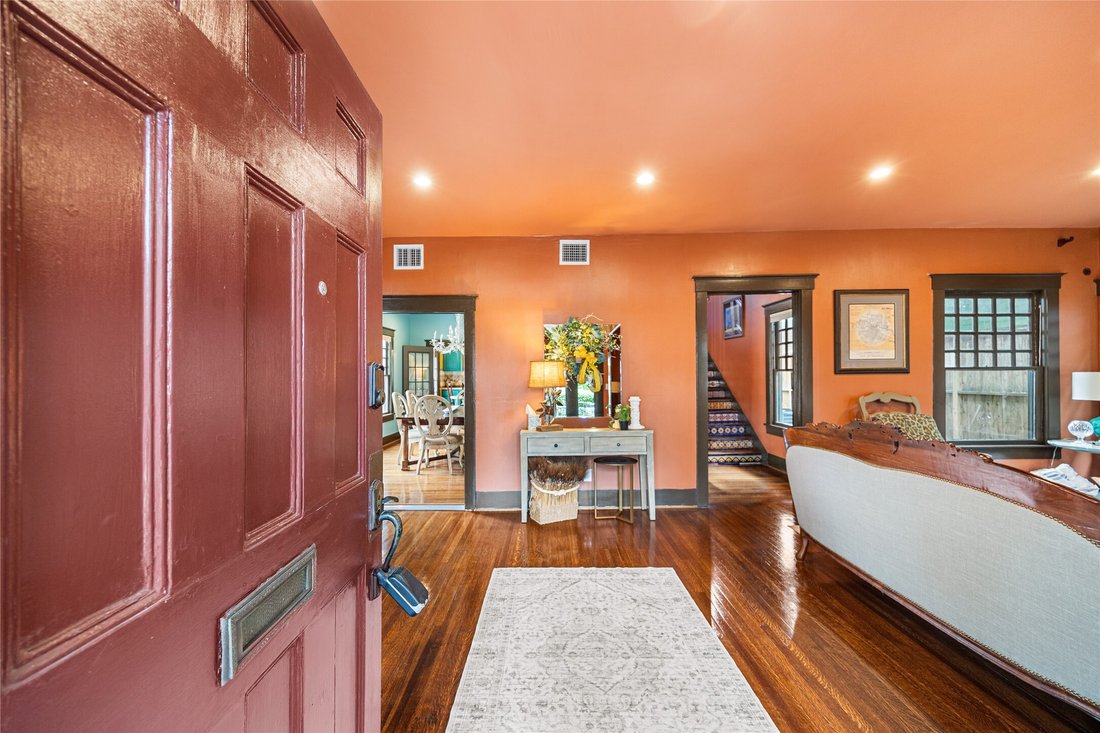 House in Houston, Texas, United States 4 - 17745814