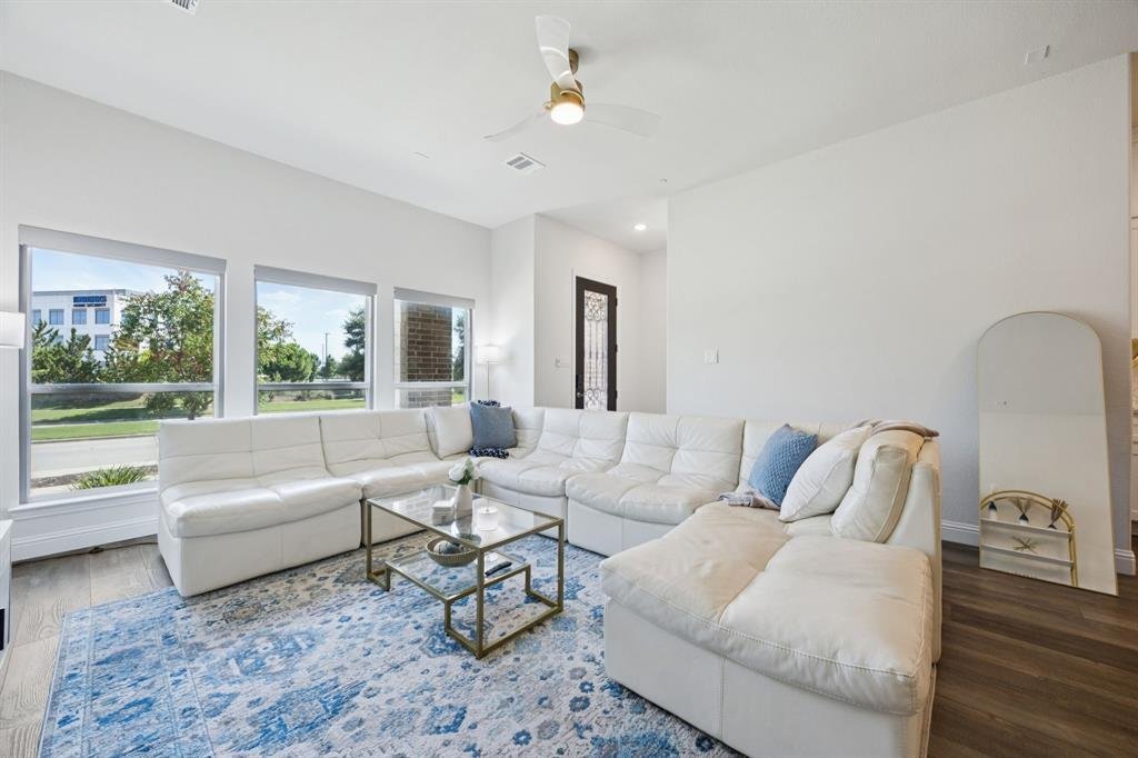 Townhouse in Farmers Branch, Texas, United States 4 - 17749428