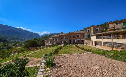 Villa in Fornalutx, Balearic Islands, Spain 1
