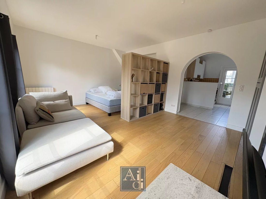 Apartment in Porte Dauphine, Paris 16e Arrondissement, Paris 1 - 17745296