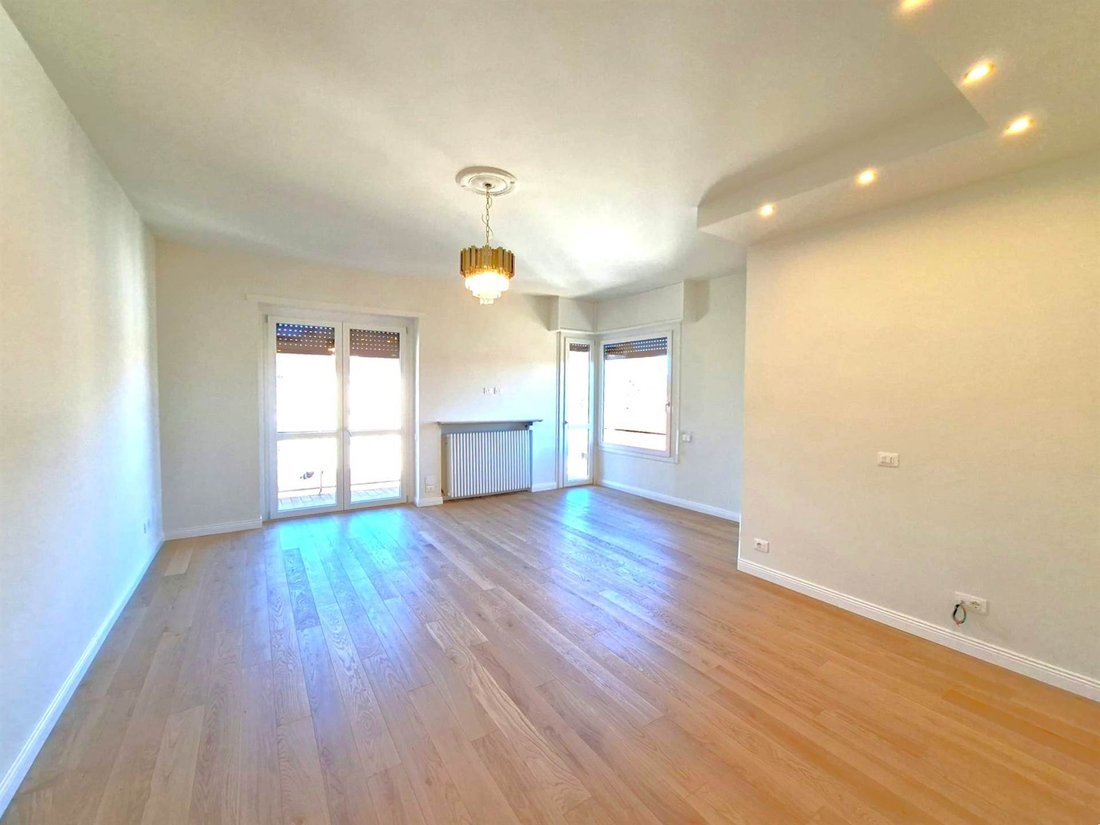 Appartement à Arona, Piémont, Italie 2 - 17673823