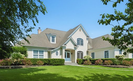House in Laurel, New York, United States 1