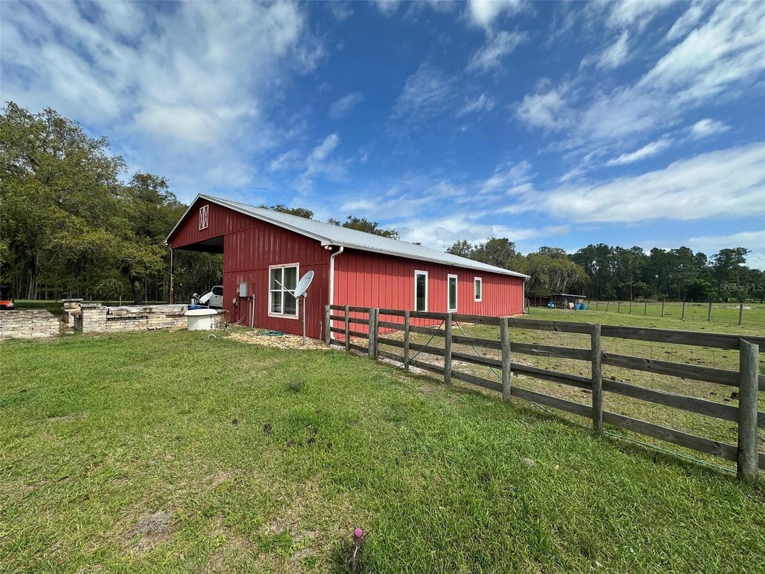 Farm Ranch in Ocklawaha, Florida, United States 4 - 17748081
