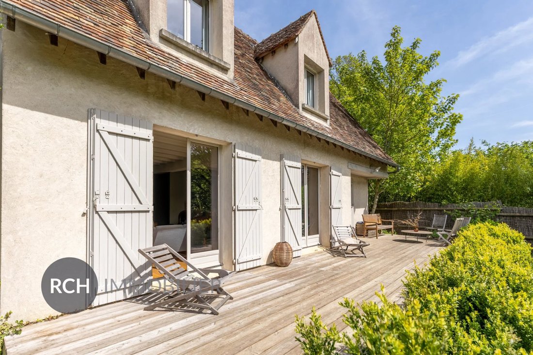 House in Montfort-l'Amaury, Ile-de-France, France 1 - 17745108