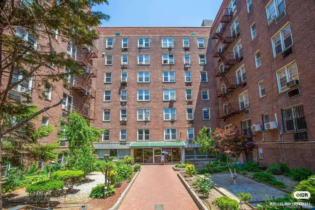 Condo in New York, New York, United States 1 - 17745082