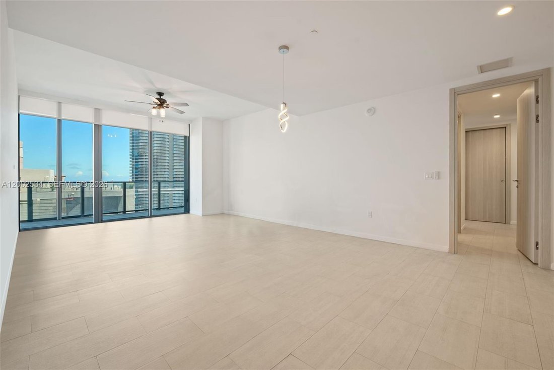 Condo in Miami, Florida, United States 3 - 17747631
