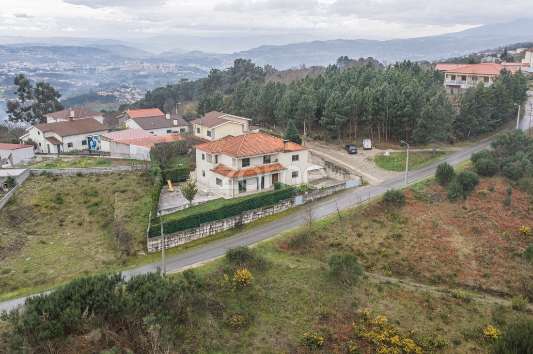 House in Adoufe e Vilarinho de Samarda, Vila Real District, Portugal 4 - 17750189