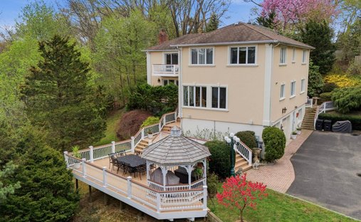 House in East Norwich, New York, United States 1