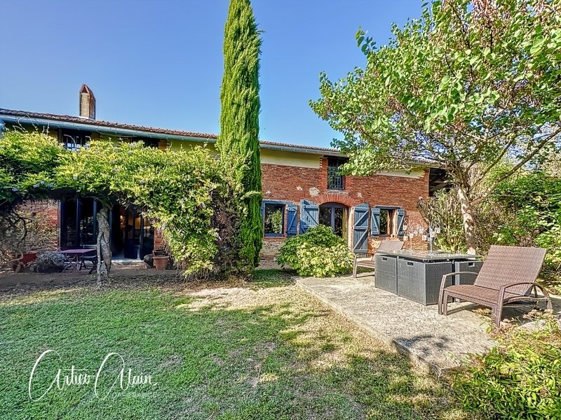 House in Villefranche-de-Lauragais, Occitania, France 1 - 17745294