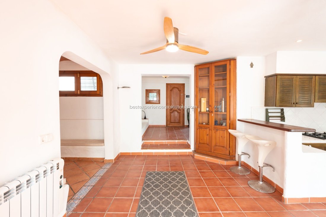 Maison à Santa Eulària des Riu, Îles Baléares, Espagne 2 - 17747342
