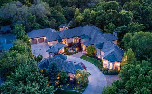 House in Cottonwood Heights, Utah, United States 1