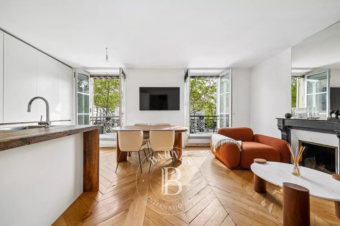 Apartment in Ecole Militaire, Paris 7e Arrondissement, Paris 1 - 17745181