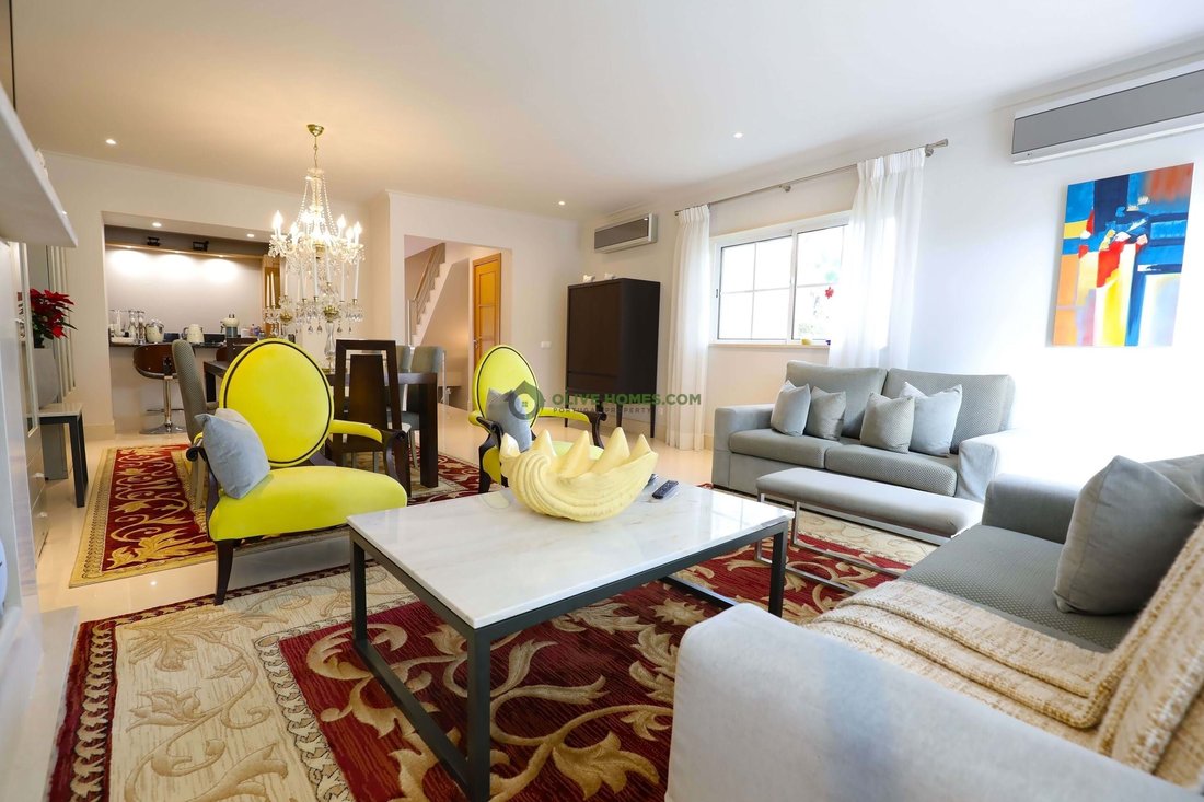 Townhouse in Quarteira, Algarve, Portugal 4 - 17746202