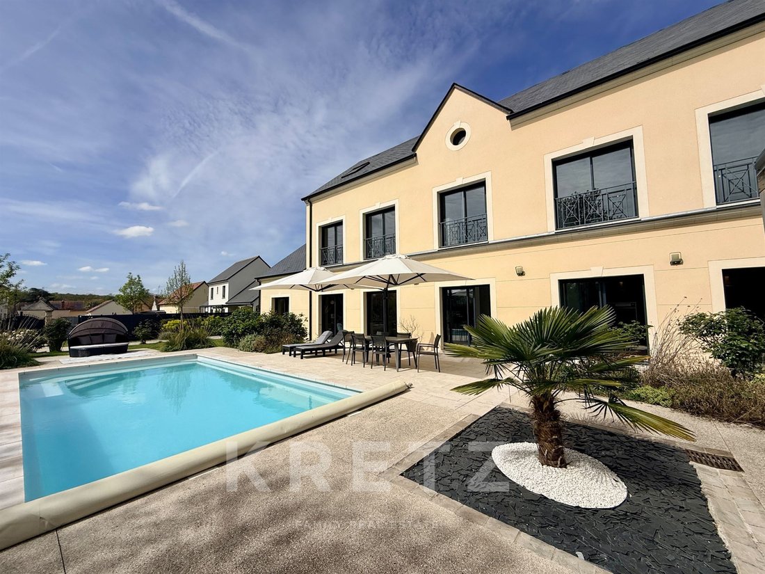 Villa in Maintenon, Centre-Val de Loire, France 2 - 17750068