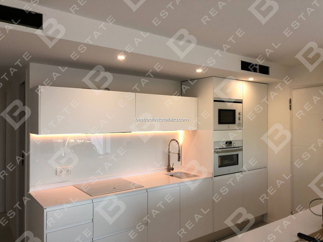 Apartment in Cala Vadella, Sant Josep de sa Talaia, Balearic Islands 4 - 17748387