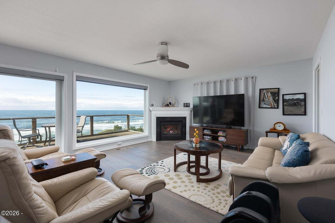 House in Lincoln City, Oregon, United States 4 - 17746578