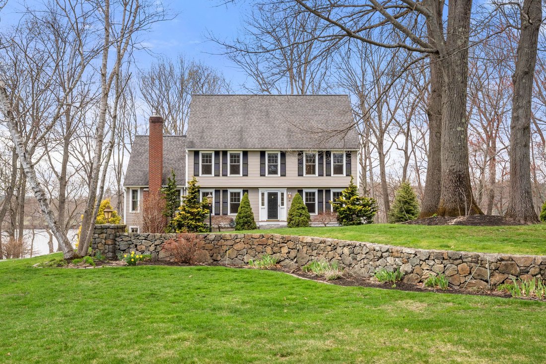 House in Groveland, Massachusetts, United States 4 - 17745231