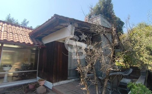 House in Vitacura, Santiago Metropolitan Region, Chile 1