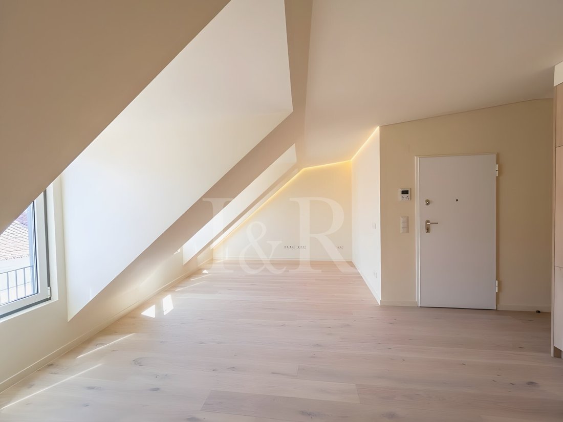Apartment in Misericordia, Lisbon, Portugal 4 - 15681677