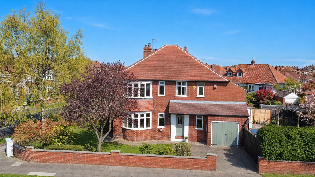 House in Darlington, England 2 - 17750012