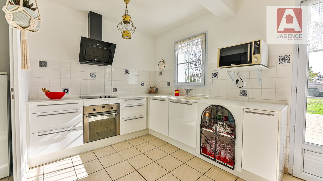 Villa in Commequiers, Pays de la Loire, France 5 - 17745531