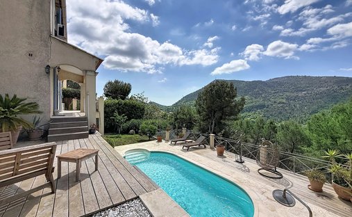 House in Tourrette-Levens, Provence-Alpes-Côte d'Azur, France 1
