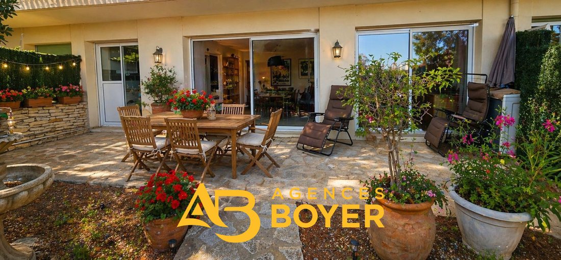 Apartment in Bandol, Provence-Alpes-Côte d'Azur, France 2 - 17749040
