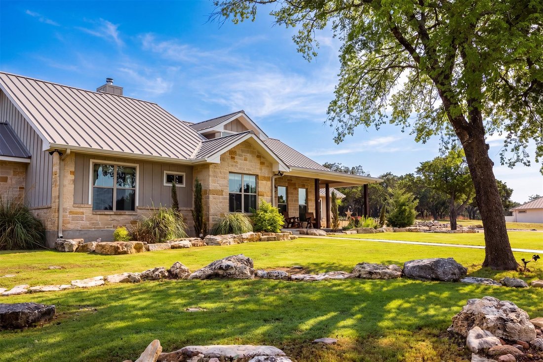 House in Kerrville, Texas, United States 2 - 17747689