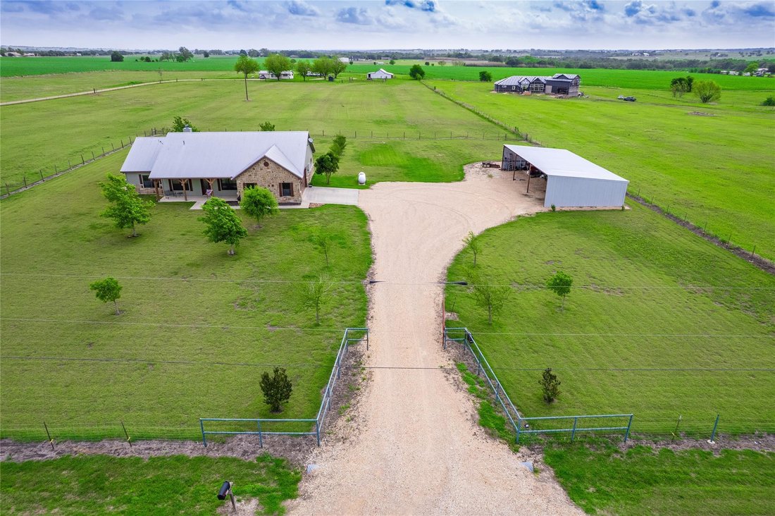 House in Beyersville, Texas, United States 3 - 17068006
