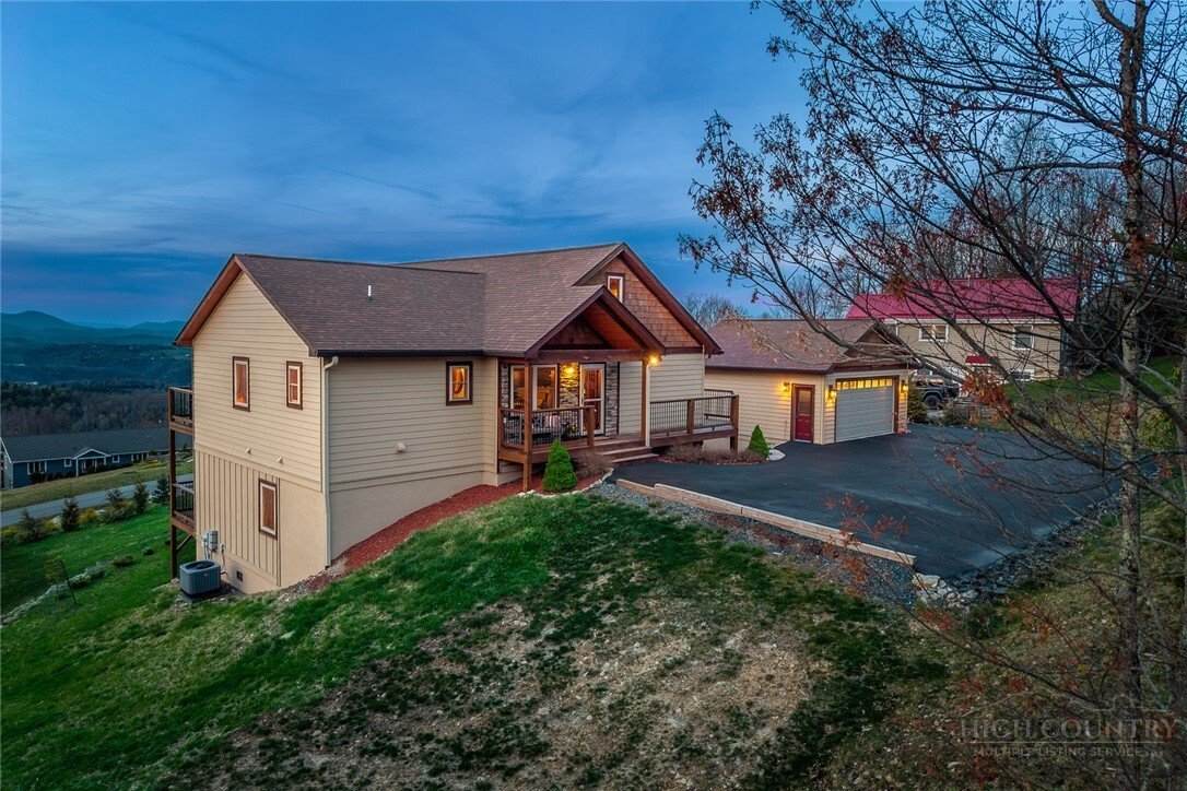 House in Boone, North Carolina, United States 3 - 17743462